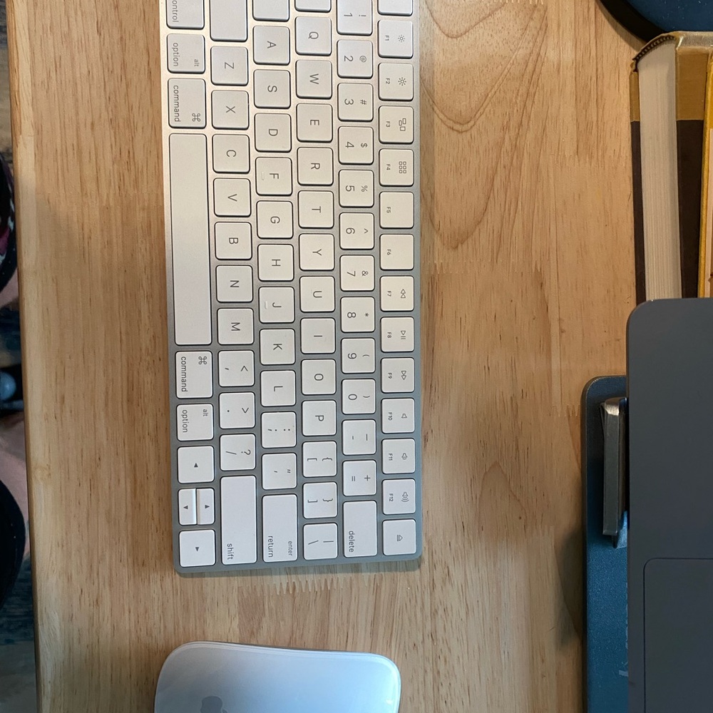 Apple Silver Bluetooth Magic Mouse & Magic Keyboard Set - Silver & White